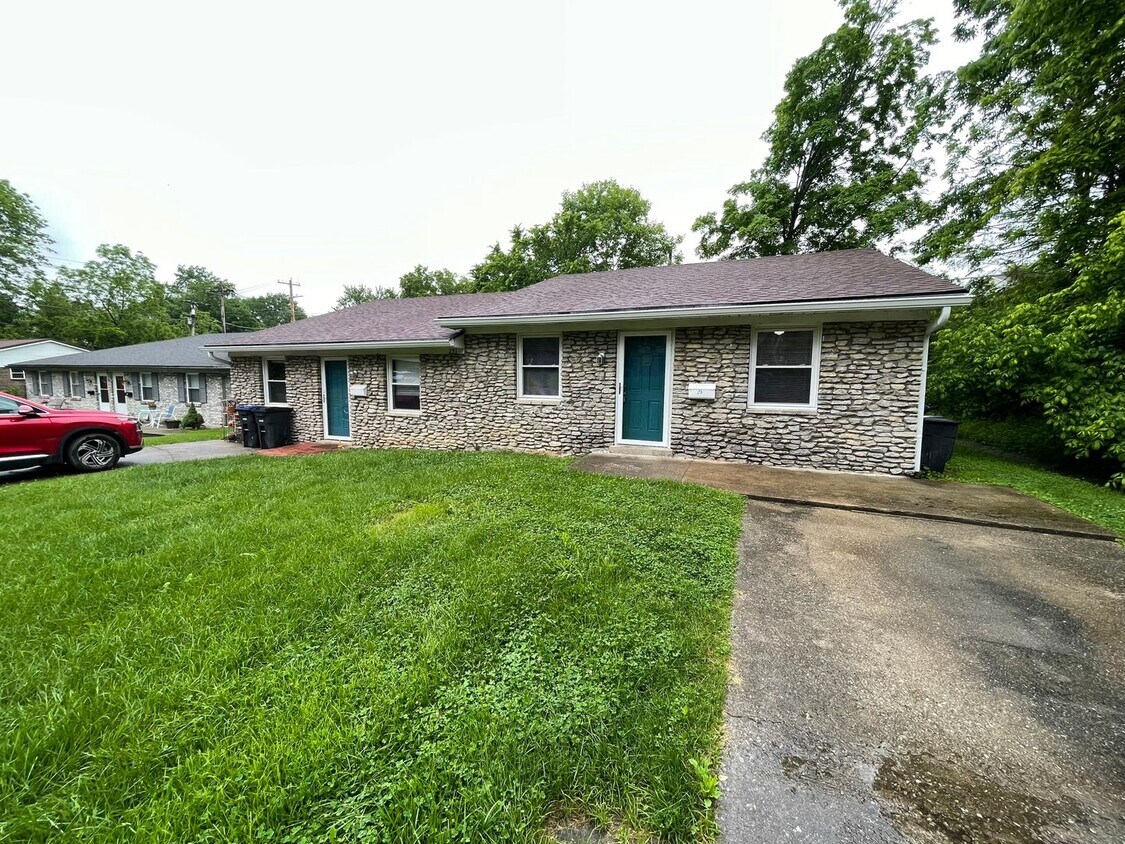 251 Meadowview Dr, Frankfort, KY 40601 Townhome Rentals in Frankfort