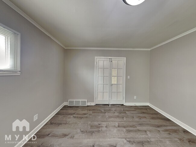 Building Photo - 1082 Lilley Ave