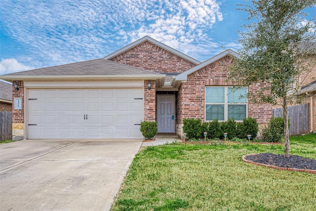 Primary Photo - 14015 Lake Cres Dr