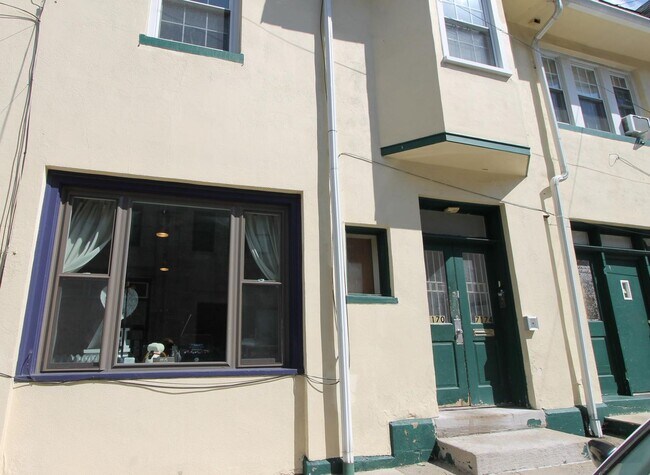 Foto del edificio - 7174 Germantown Ave