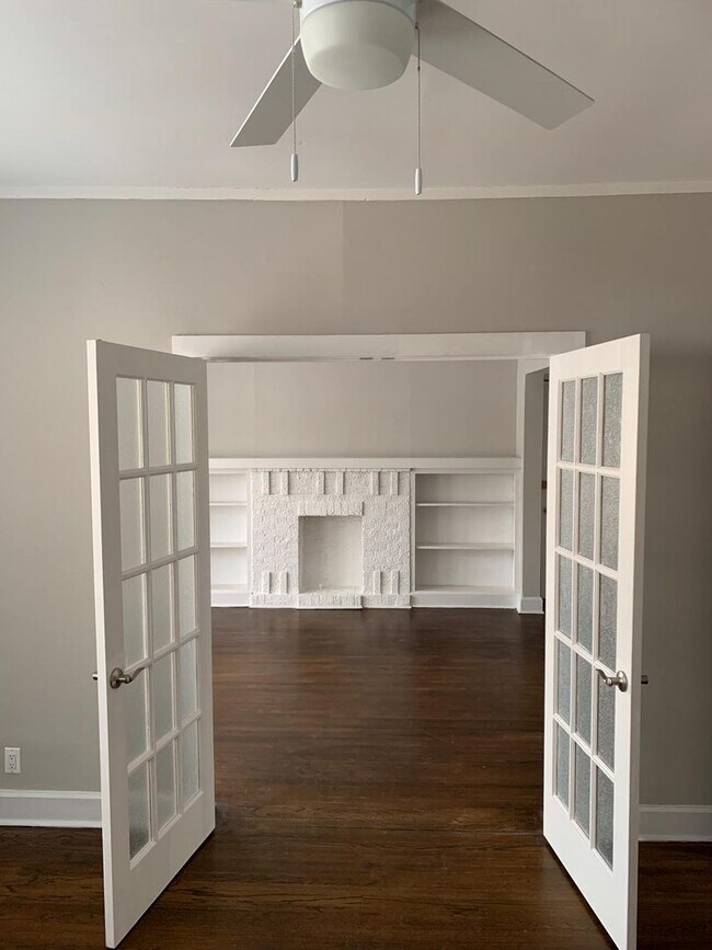 Foto del edificio - East Edgewater One Bed/One Bath ~ Heat Inc...