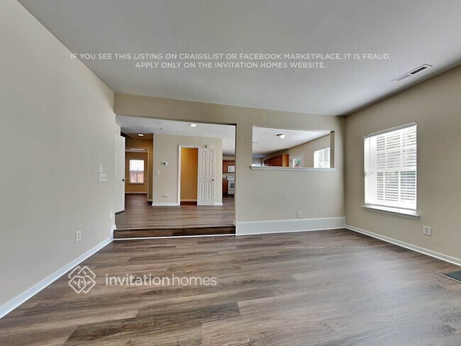 Foto del edificio - 8422 Oak Dr