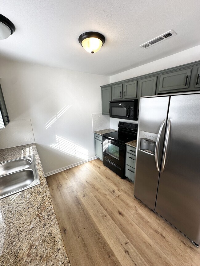 Building Photo - 12267 Rambling Rose Wy