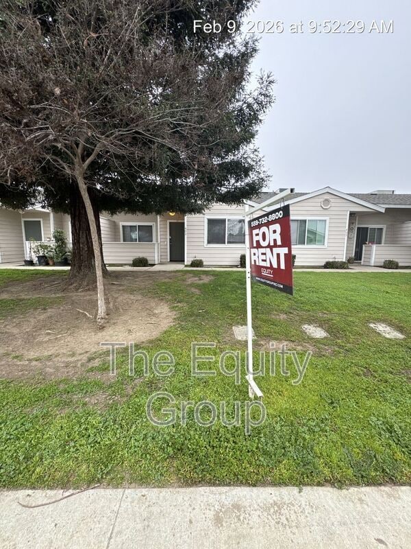 Building Photo - 403 N Park St