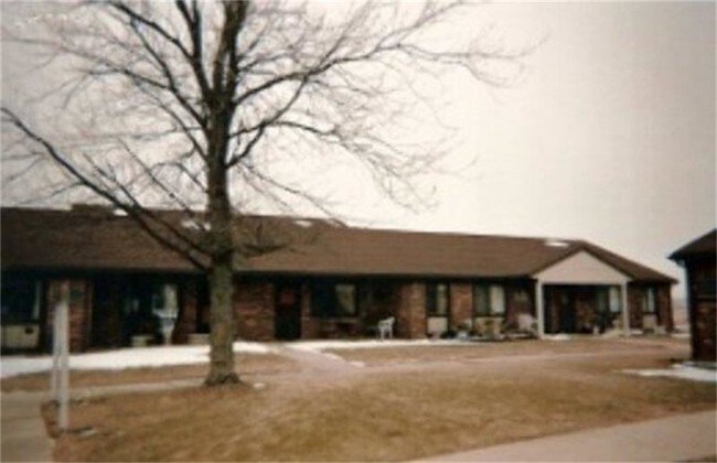 Building Photo - 244 W Prairie St