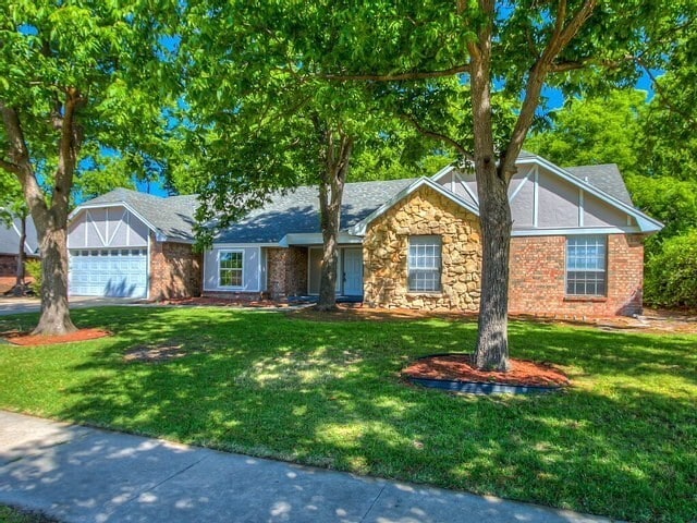 Large Home in West Norman - Large Home in West Norman
