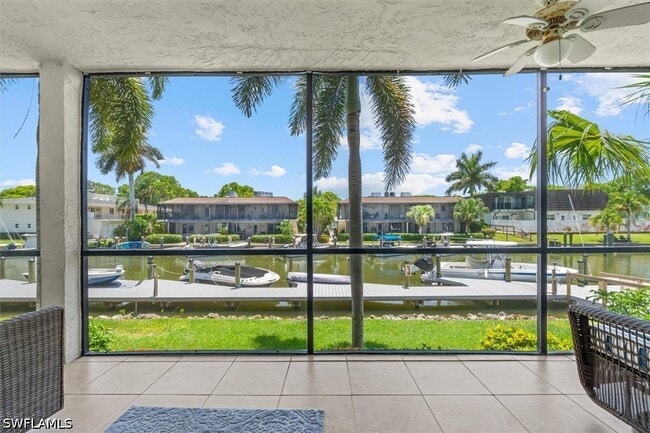 Foto del edificio - 1400 Blue Point Ave