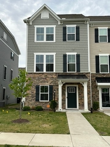 Building Photo - 116 Spring Grove Way