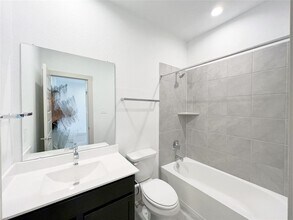 Building Photo - 28947 Yachting Pt Ct