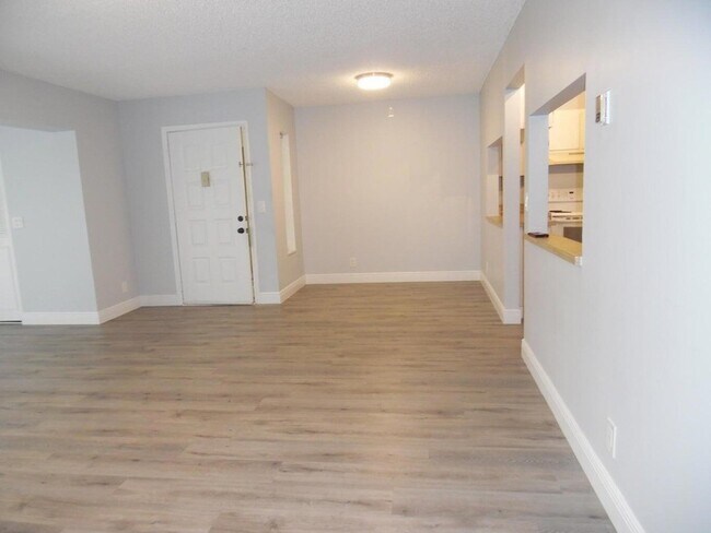 Foto del edificio - 502 Shady Pine Way