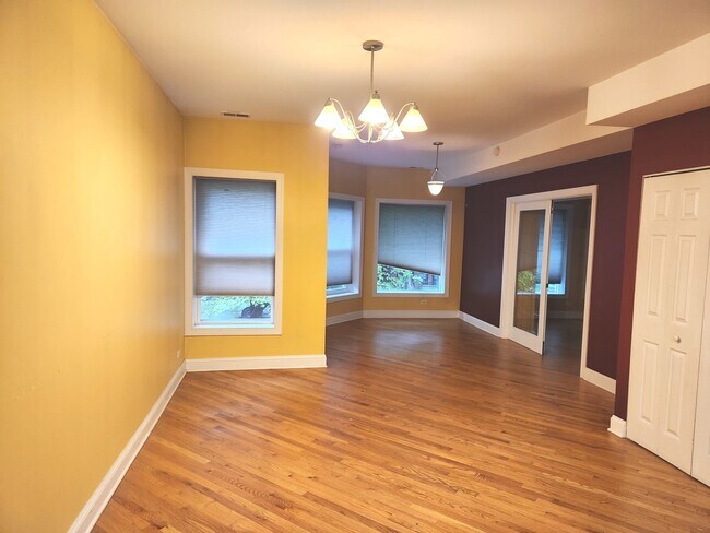 Foto del edificio - 7726 N Paulina St