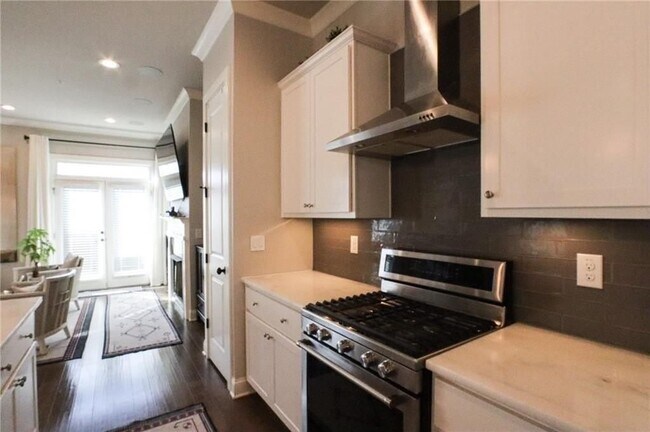 Foto del edificio - 1280 Stone Castle Cir