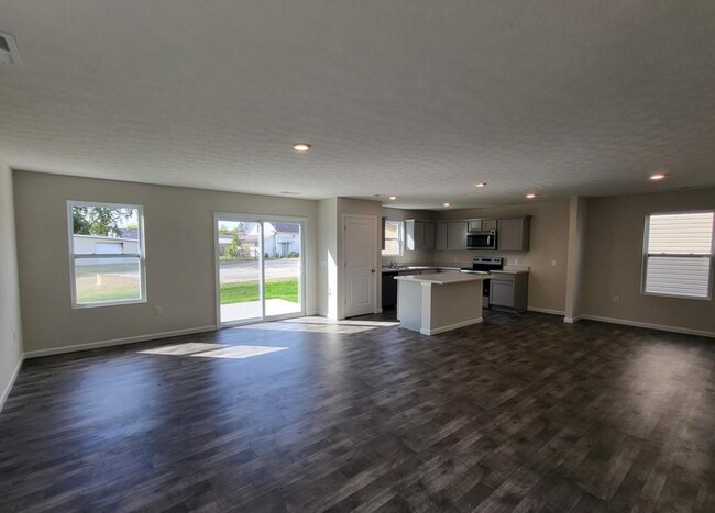 Foto del edificio - 987 N South St