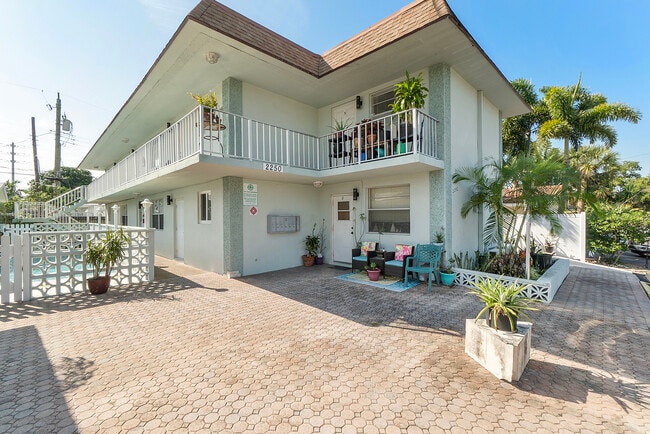 Photo - 2250 SE 5th St Apartments