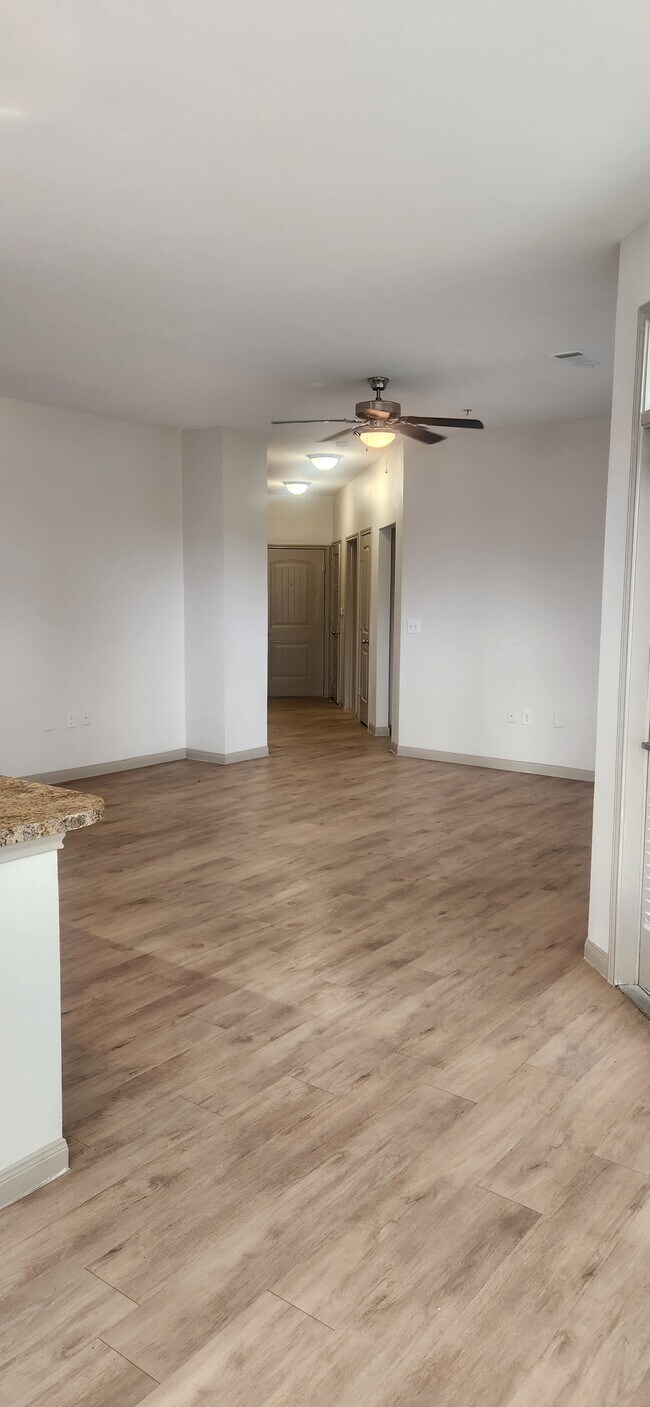 Foto del edificio - Queenston Manor