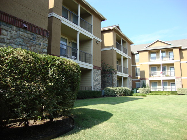 Primrose Apartments For Seniors