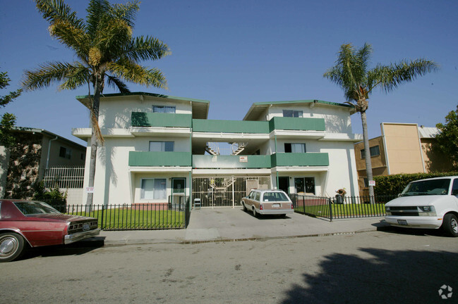 Foto del edificio - 501 Cuesta Del Mar Dr