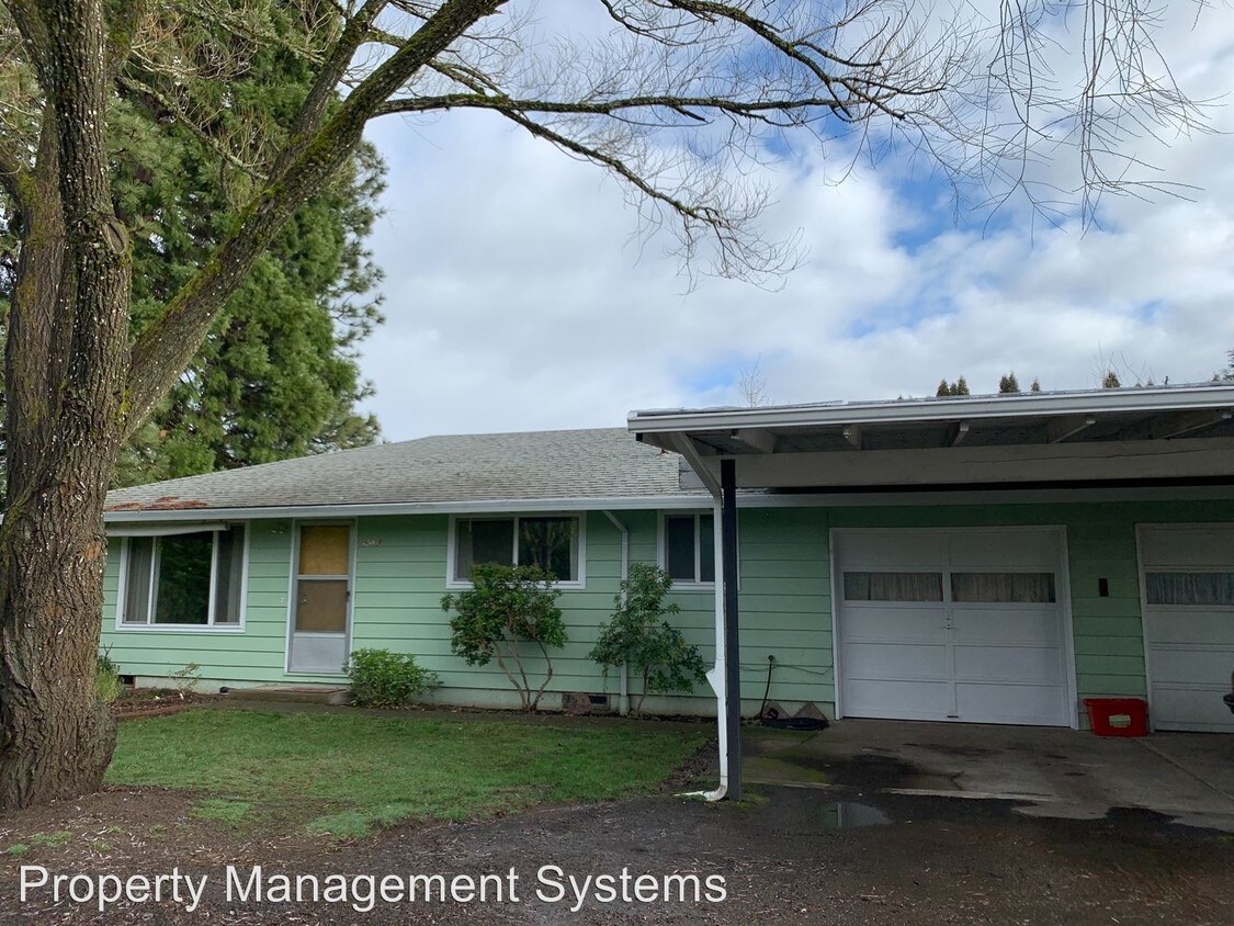 Foto principal - 903 NE Jackson St