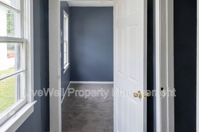 Foto del edificio - 528 66th St N