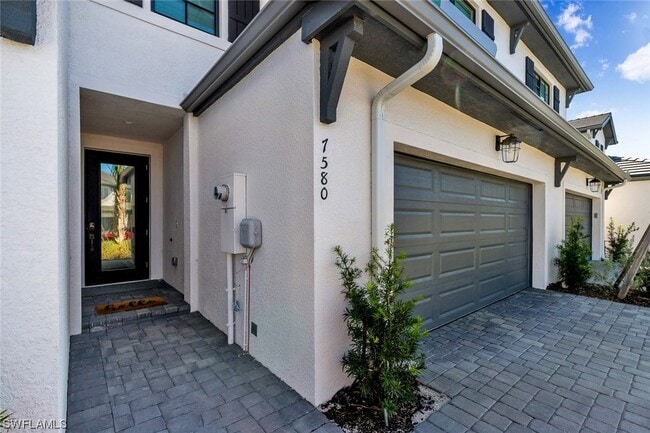 Building Photo - 7580 Carnegie Way