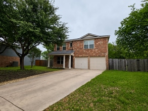 Building Photo - 8016 Rosespur Park