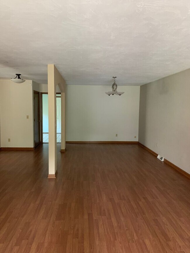 Building Photo - 1646 Greenmount St