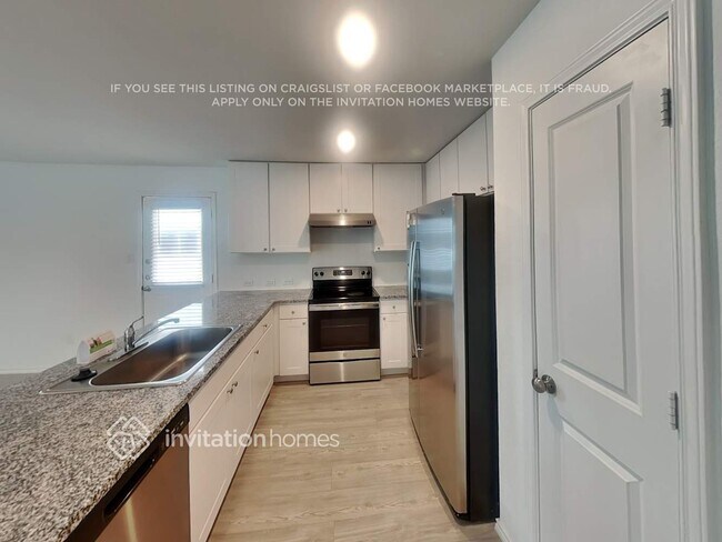 Building Photo - 113 Parish Ln
