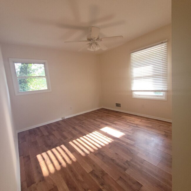 Foto del edificio - 3 Bedroom 2 Bath Ranch Home