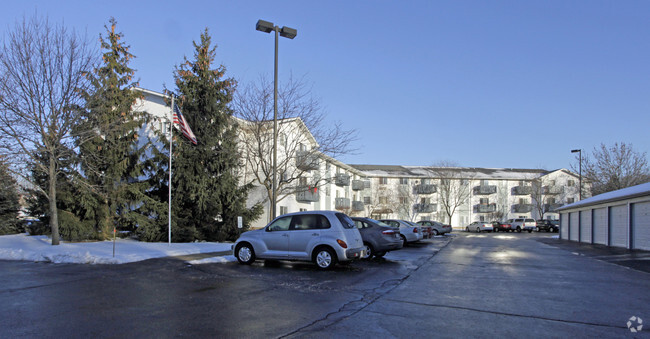 Primary Photo - Beech Pointe Senior Apartments