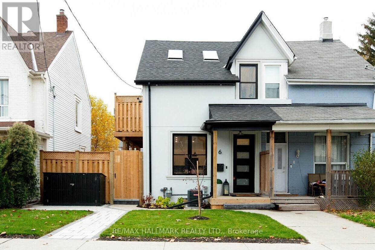 Primary Photo - 6 Luttrell Ave