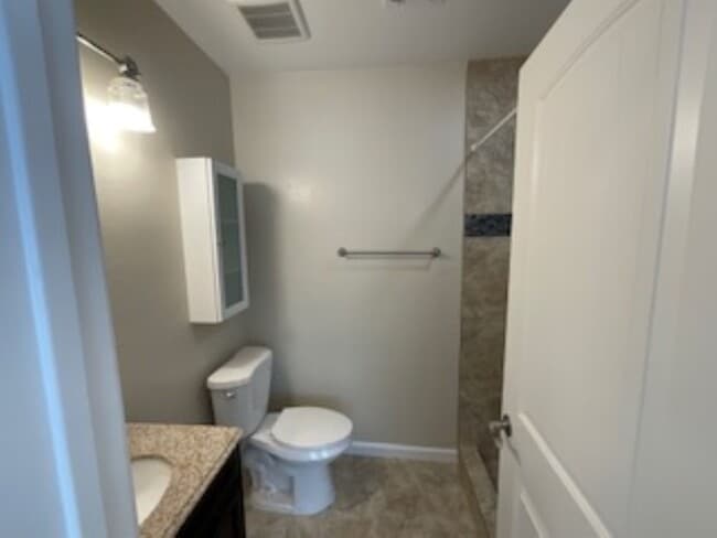 Bathroom 2 - 1214 E Elm St