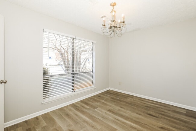 Building Photo - 8866 Wellston Ct