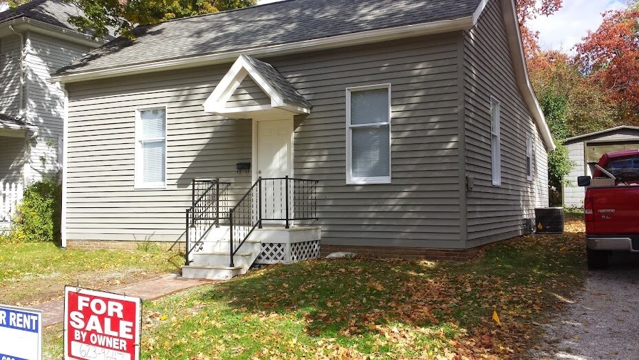 Primary Photo - 418 N Buchanan St