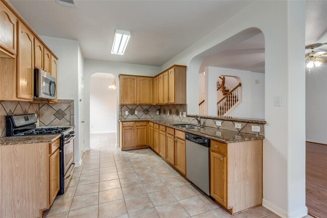 Building Photo - 1908 Montana Sky Dr