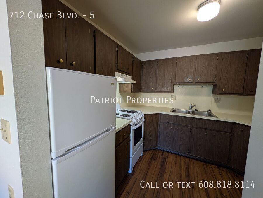 Foto principal - 712 Chase Blvd