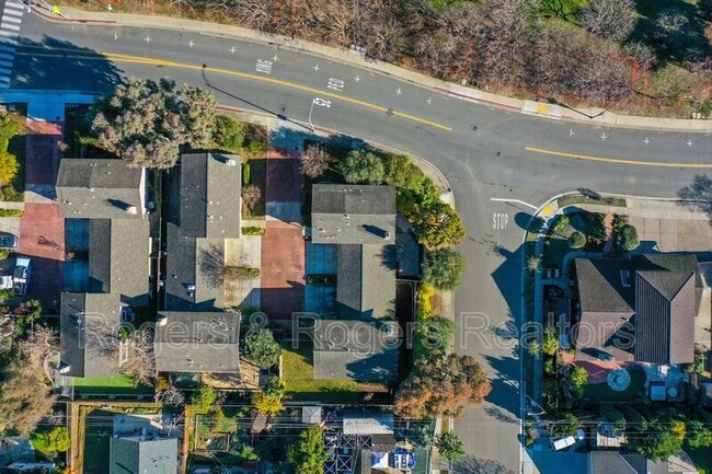 Foto del edificio - 20272 Pacifica Dr