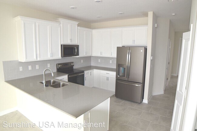 Building Photo - 3 br, 2.5 bath House - 1264 Royal St Georg...