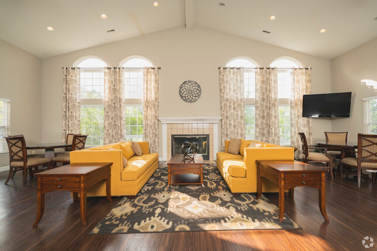 Foto principal - Reserve at Dawson's Creek