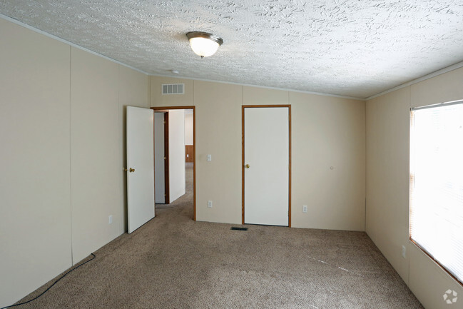 Bedroom - Woodside Terrace