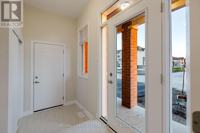 Building Photo - 180 Ryan Reynolds Wy