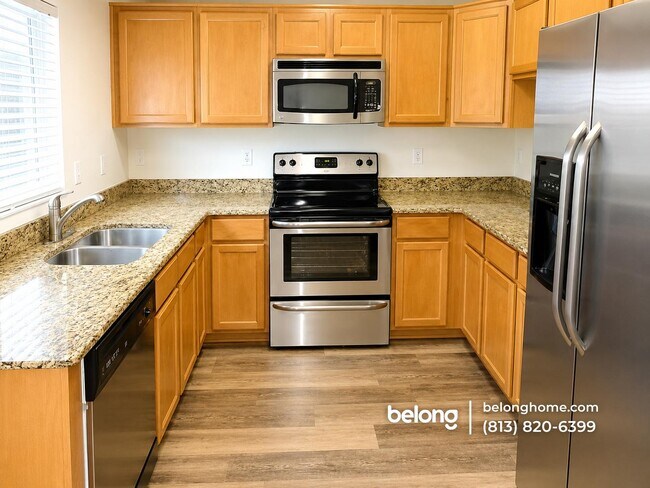 Foto del edificio - 10939 Keys Gate Dr