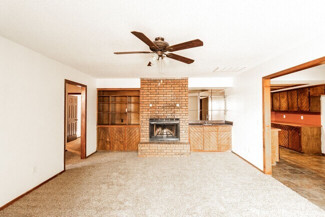 Foto del edificio - 2 Bedrooms 2 bathrooms in Oklahoma City!