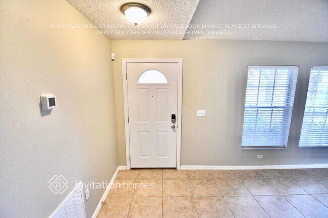 Foto del edificio - 1043 W Riviera Blvd