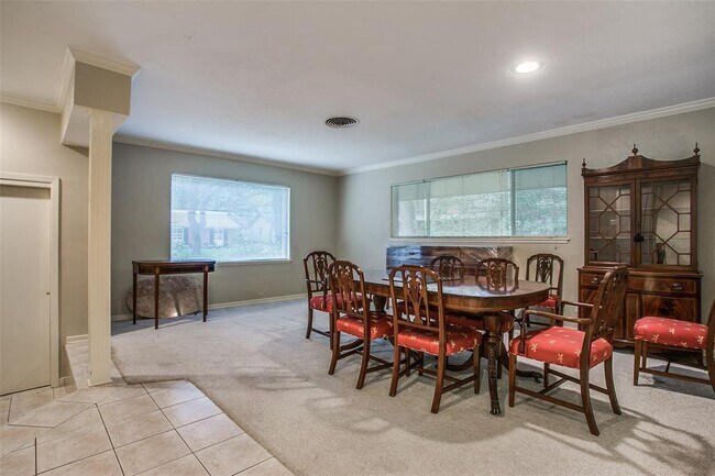 Foto del edificio - 3208 Preston Hollow Rd