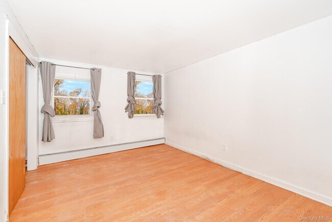 Foto del edificio - 22 Gotham Ave