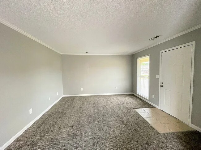 Foto del edificio - 4419 Torrance Dr NW