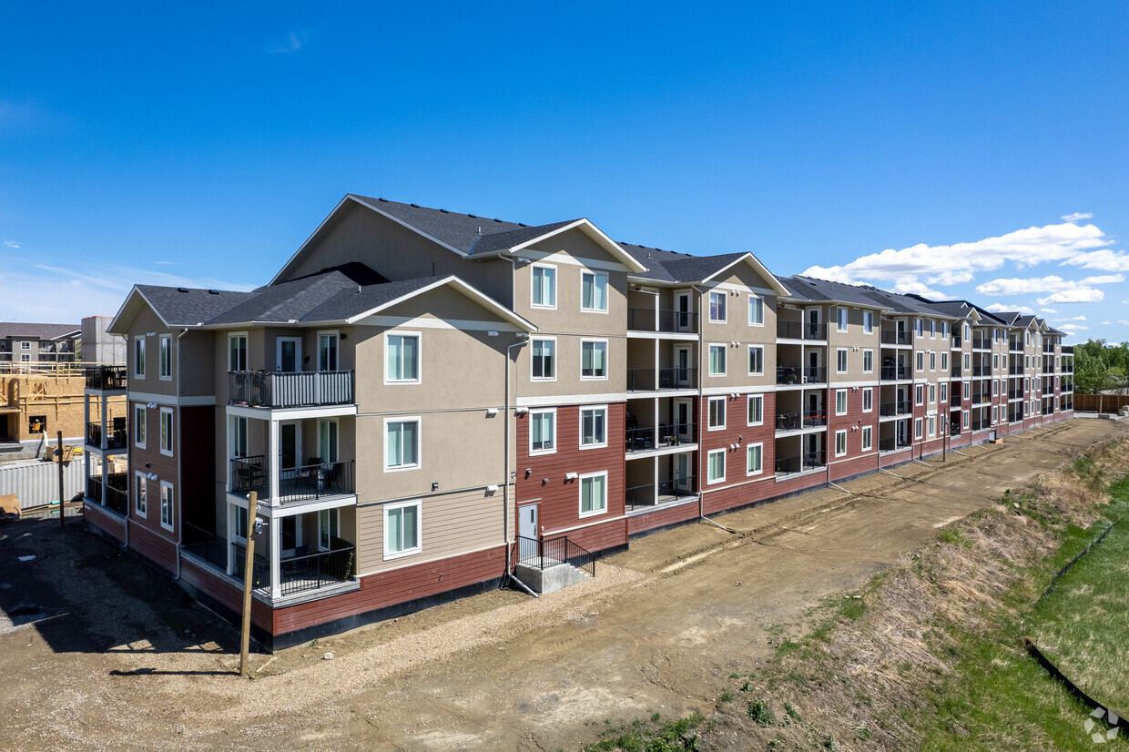 Primary Photo - Central Creekside Villas