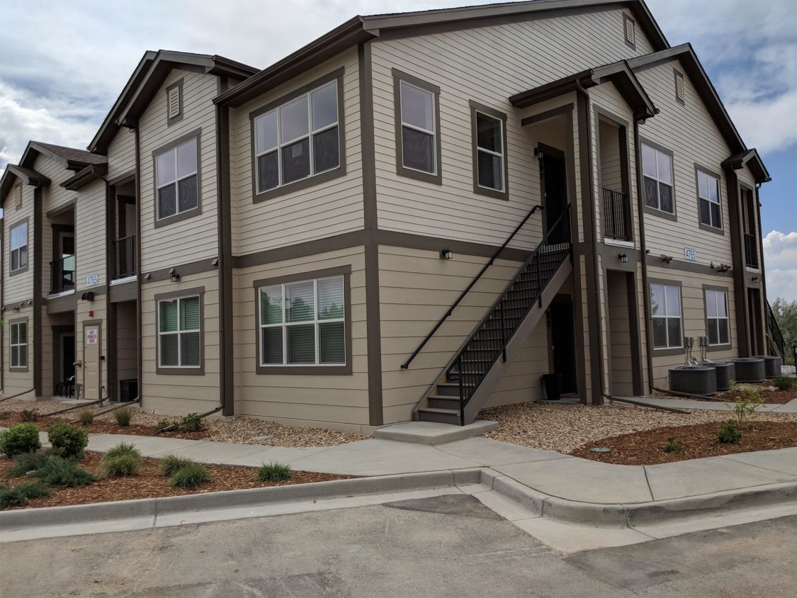 4777 Copeland Cir, Highlands Ranch, CO 80126 House for Rent in