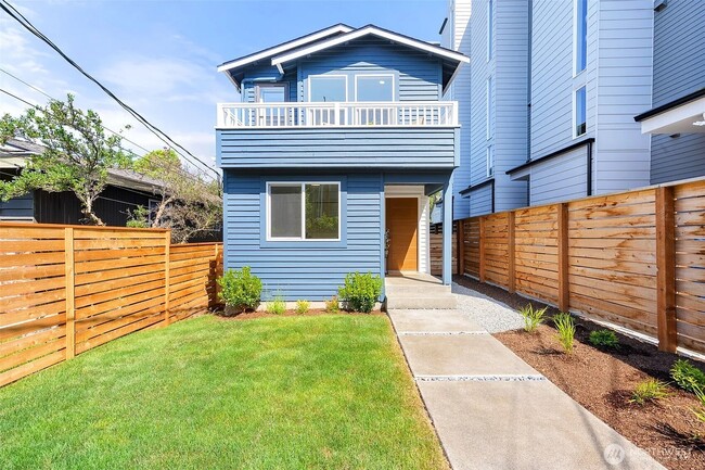 Foto del edificio - 9526 Interlake Ave N