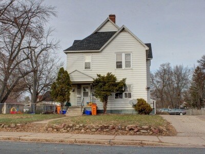 Foto principal - 908 E Madison St